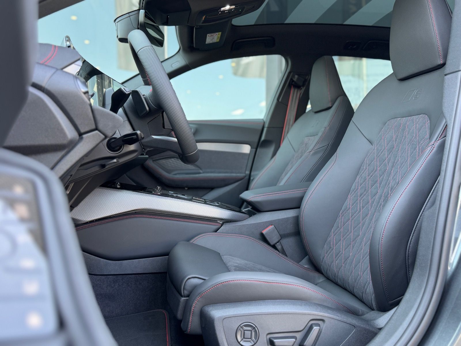 Audi S5 - Bild 13