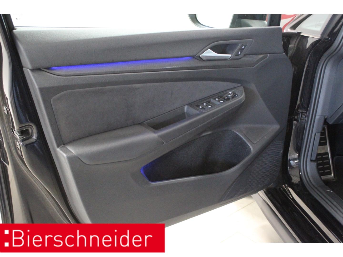 Volkswagen Golf GTI 8 2.0 TSI DSG Clubsport 19 PANO MATRIX, миниатюра 10