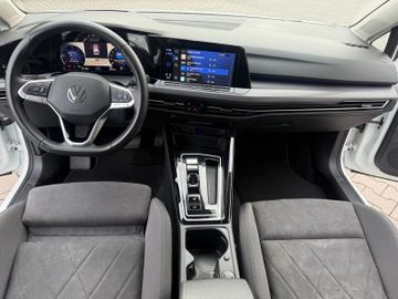 Volkswagen Golf - 10