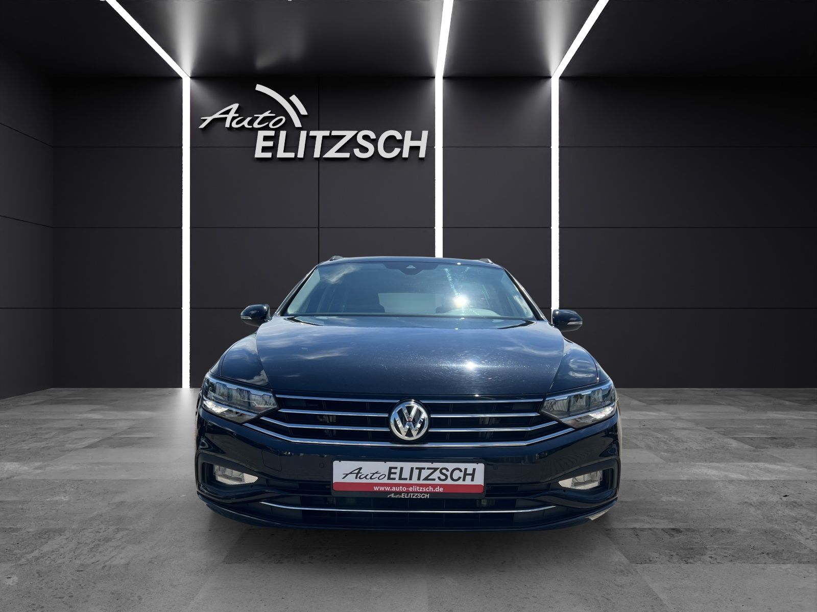 Fahrzeugabbildung Volkswagen Passat Variant Business TSI DSG LED ACC AHK PDC