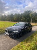 Mercedes-Benz C 300 d T Autom. - - Mercedes-Benz C 300 mit Diesel-Antrieb