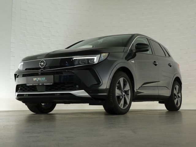 Grandland ELEGANCE+NAVI+360 GRAD KAMERA+KEYLESS+