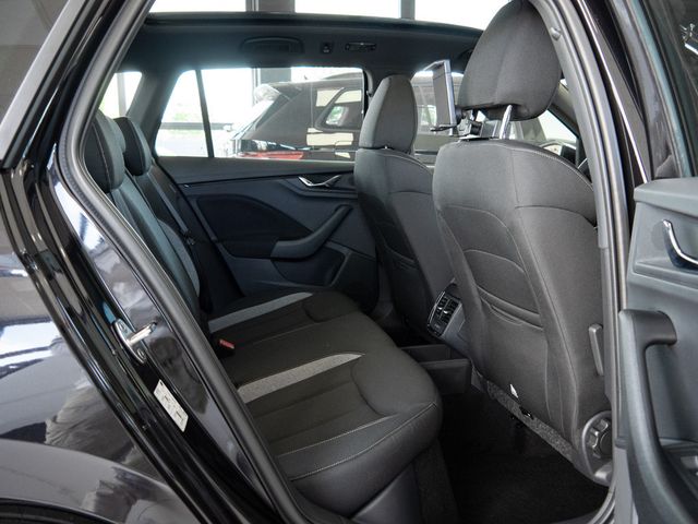 Kamiq 1.5 TSI Selection SHZ KAMERA NAVI ACC PANO