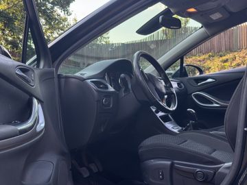 Opel Astra - 10