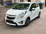 Chevrolet chevrolet spark LT tüv 2028 februar 4 türig - Chevrolet Gebrauchtwagen in Mannheim