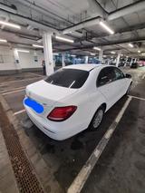 Mercedes-Benz Top gepflegter Mercedes E 200 W213 aus 2016 - Mercedes-Benz E-Klasse: W213