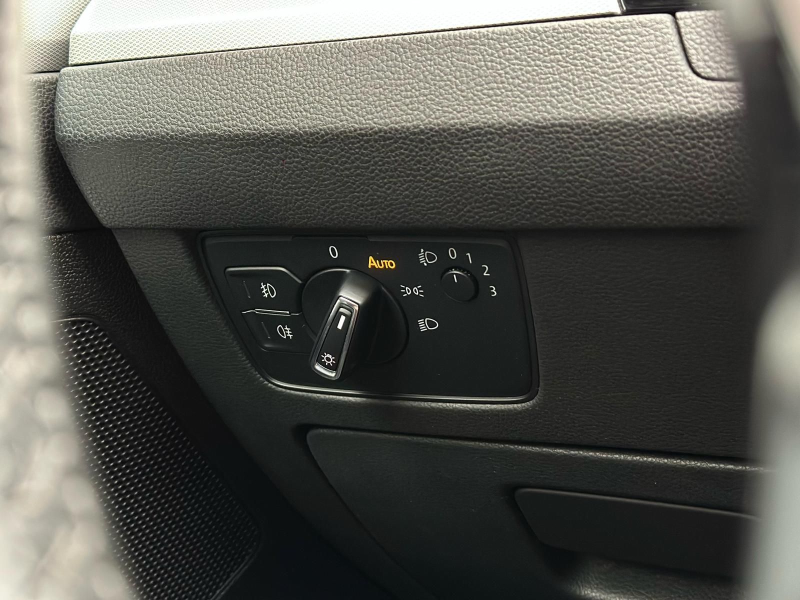 VW Passat 2.0TDI COMFORTLINE AHK#SHZ#ACC#NAVI#PANO - Image 18