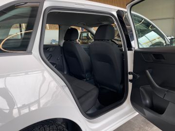 Skoda Rapid Spaceback Active *KLIMA*ASR*EBV*EDS*4-TÜRE