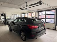 BMW X1 sDrive 20 i Sport Line/Erstbesitz