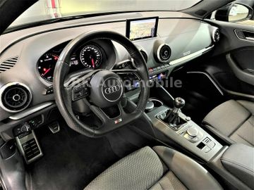 Fahrzeugabbildung Audi A3 30 TDI S-line Sport#LED#Pano#B&O#Kamera