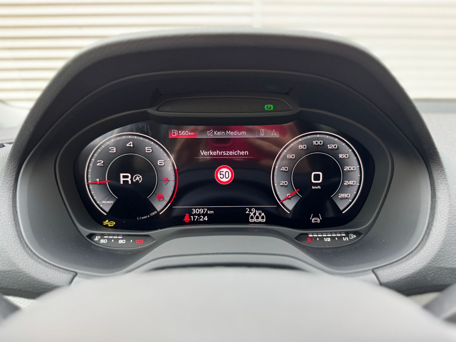 Fahrzeugabbildung Audi Q2 35 TFSI S line Navi ACC