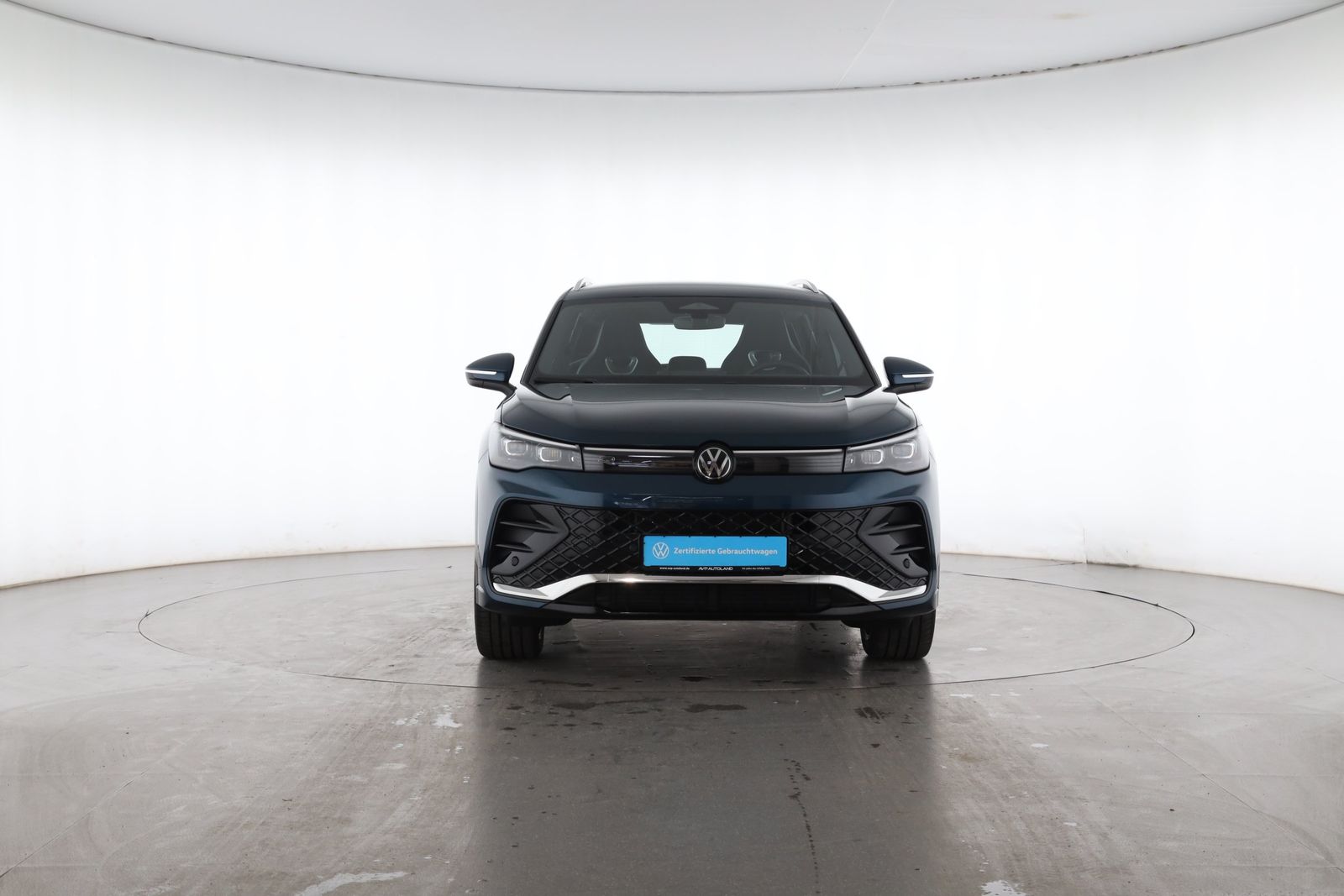 Volkswagen Tiguan 2.0 TSI DSG 4MOTION R-Line NAVI AHK foto 5
