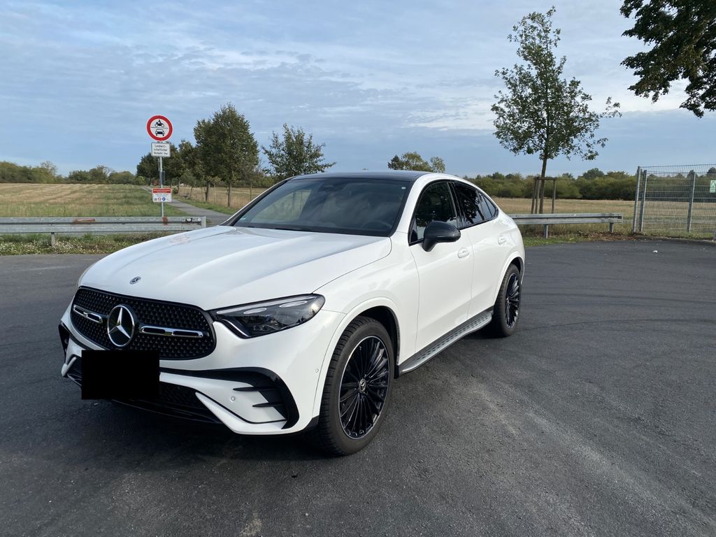 Image of Mercedes-Benz GLC 220