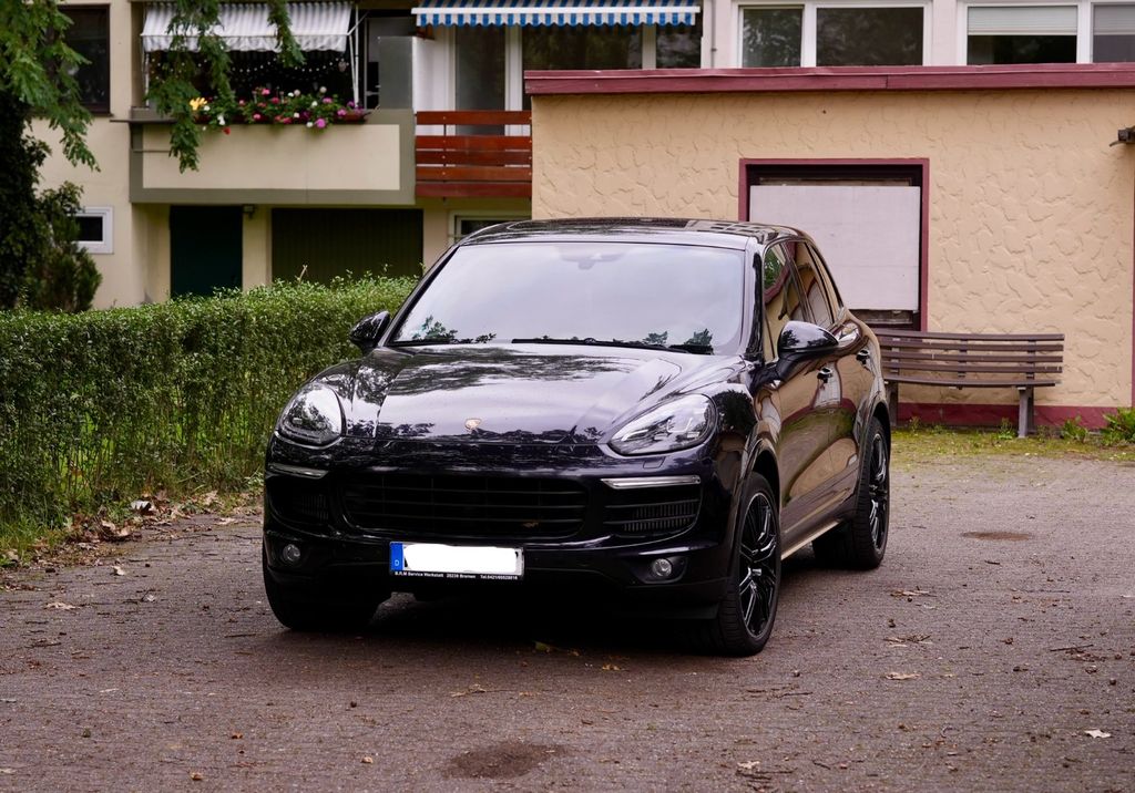 Image of Porsche Cayenne