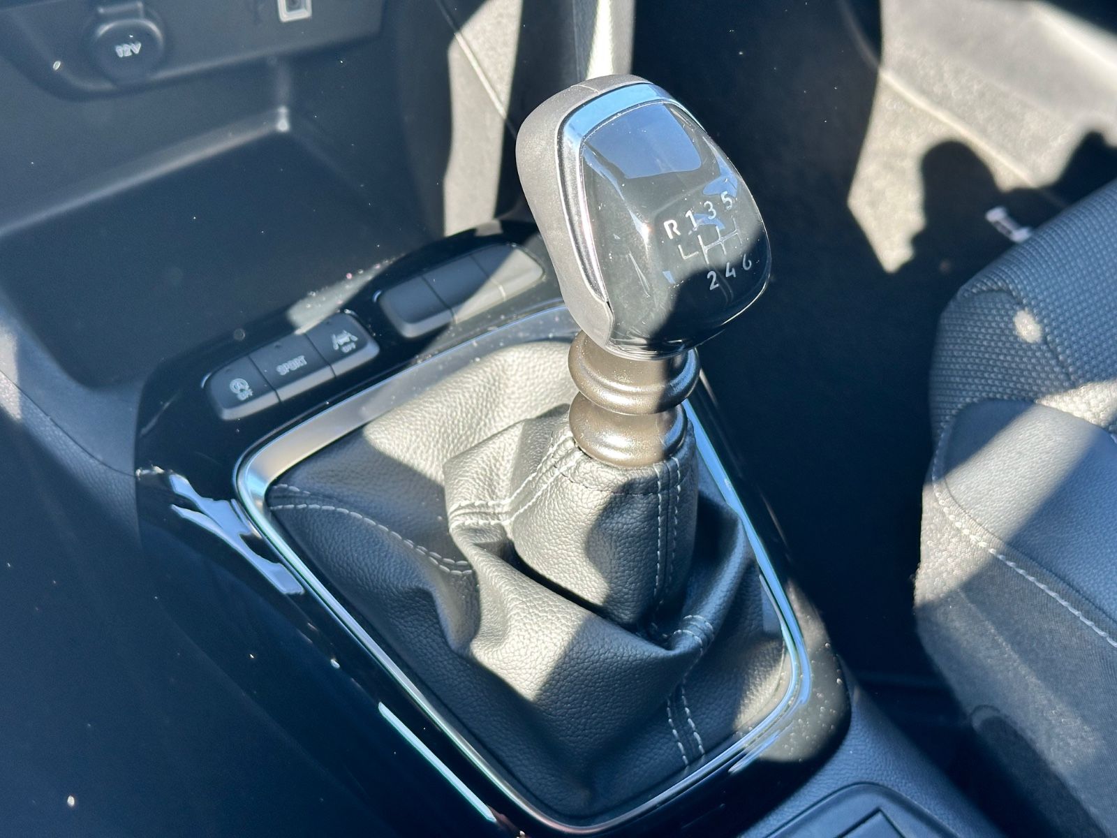 Fahrzeugabbildung Opel Corsa F GS*Allwetter*SHZ*LHZ*PDC*RFK*IntelliLux
