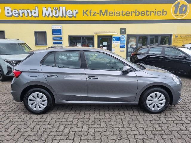 Skoda Fabia 1.0 SELECTION Klima SHZ  5 J. Garantie