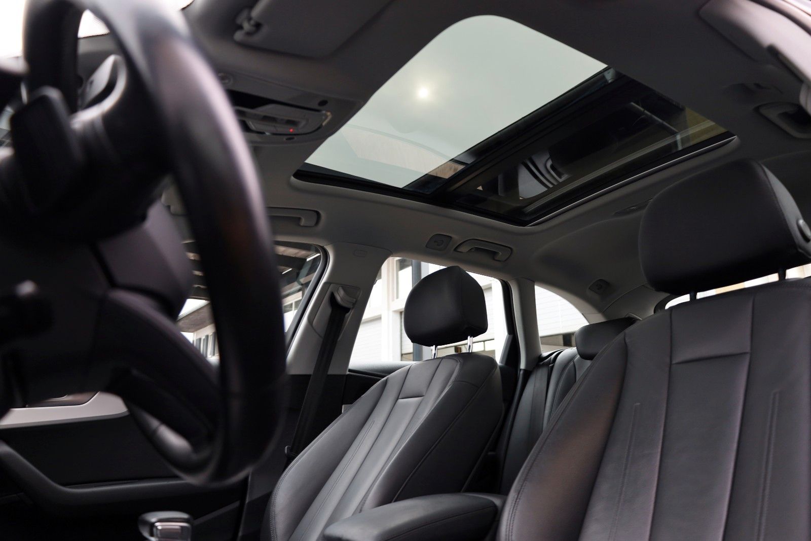 Fahrzeugabbildung Audi A4 Avant Leder,Navi,Xenon,Panorama,SH,Bang&O