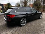 BMW 530i Touring A - Luxury Line  - BMW 530 in Augsburg