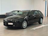 Alfa Romeo 159 3.2 JTS V6 24V Q4 Sportwagon Dist - Alfa Romeo 159: 2.2