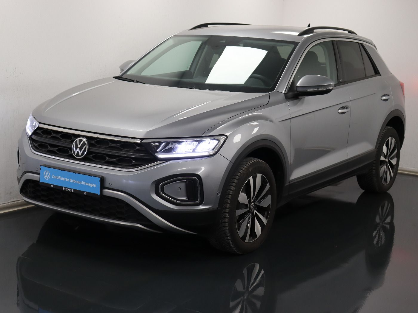 Volkswagen T-Roc - Bild 2