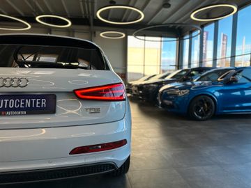 Audi Q3 2.0 TFSI quattro *Xenon*Klima*SHZ*Navi*PDC*