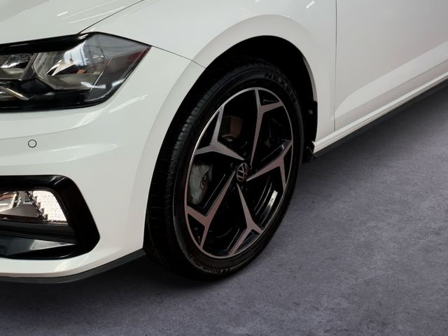 Polo 1.0 TSI R-LINE +KAMERA+NAVI+DCP+APP+ACC+ALU