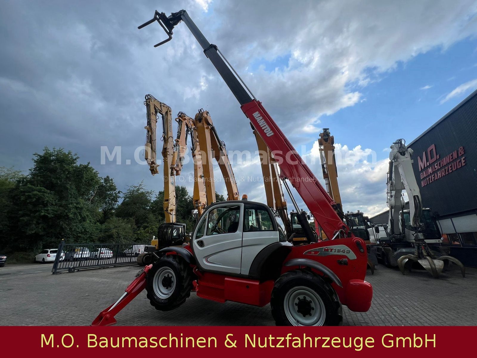 Fahrzeugabbildung Manitou MT1840 R Teleskoplader / 4x4 / SW