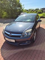 Opel Astra GTC 1.4   - Opel Astra aus 2008: Gtc