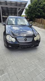 Mercedes-Benz Mercedes C200 CDI Sportcoupe W203 - Mercedes-Benz C 200: Cdi Sportcoupe