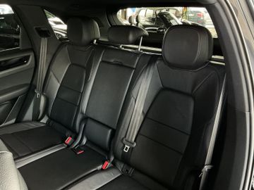 Porsche Cayenne - 11