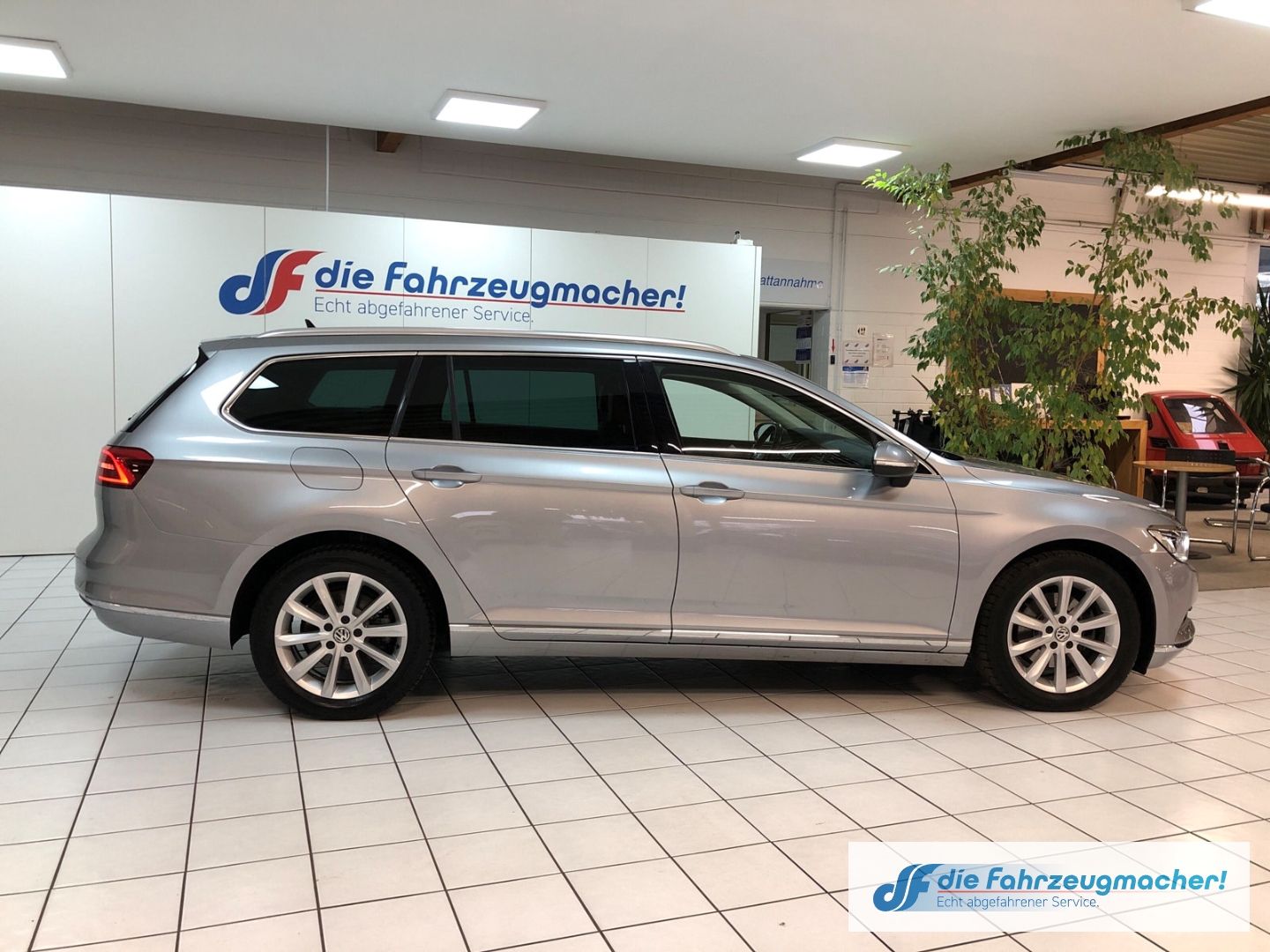 Fahrzeugabbildung Volkswagen Passat Variant Highline BMT Start-Stopp 2.0 TDI