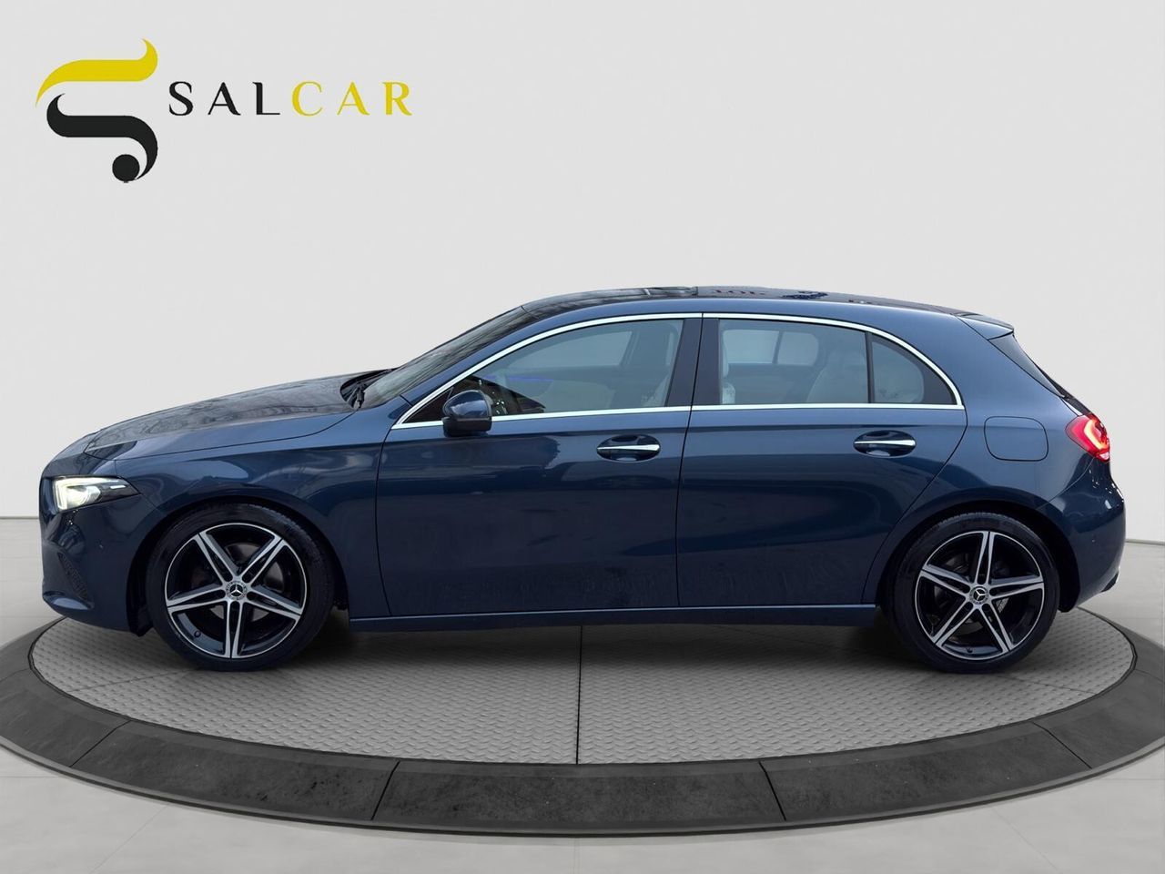 Mercedes-Benz Mercedes-benz A 180 d 1.5 116cv Sport automatica imagem 3
