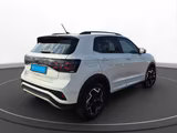 Volkswagen T-Cross 1.5 TSI DSG R-Line Navi AHK RüKa ACC - Jahreswagen
