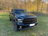 Dodge RAM 1500 5,7L V8 HEMI 4x4 - gebrauchte Dodge RAM aus dem Jahr 2014