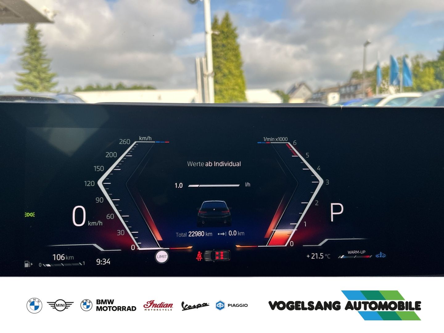 Fahrzeugabbildung BMW 330 d xDriveTouring,M Sport,HeadUp,RFK,HIFI,Live