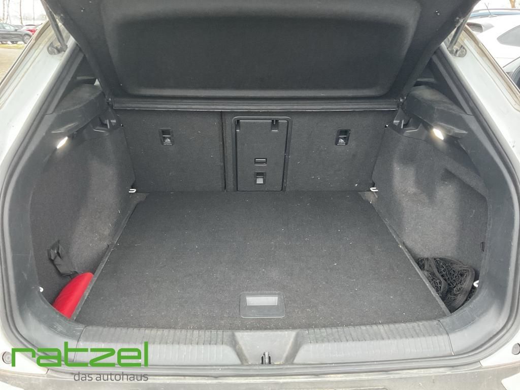 Fahrzeugabbildung Volkswagen ID.4 150 kW Pro Performance Navi ACC Rear View L