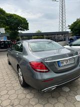 Mercedes-Benz E 250 Autom. - 2019 ,- In Sehr guter Lage  - : Gute