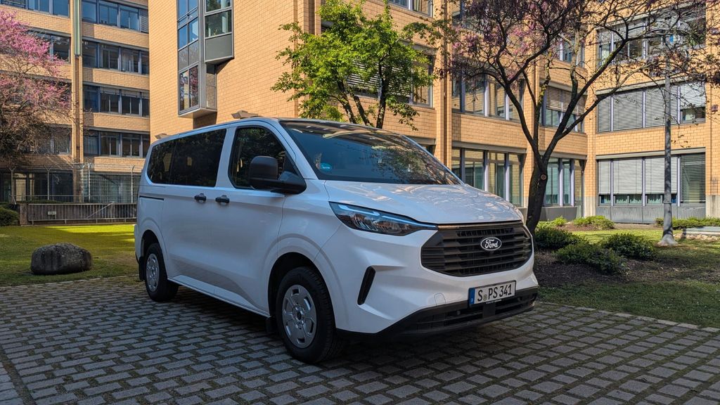 Image of Ford Transit Custom