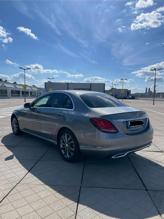 Mercedes-Benz C 200