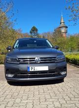 Volkswagen Tiguan 2.0 TSI 132kW DSG BMT 4MOTION Highlin... - VW Tiguan von privat