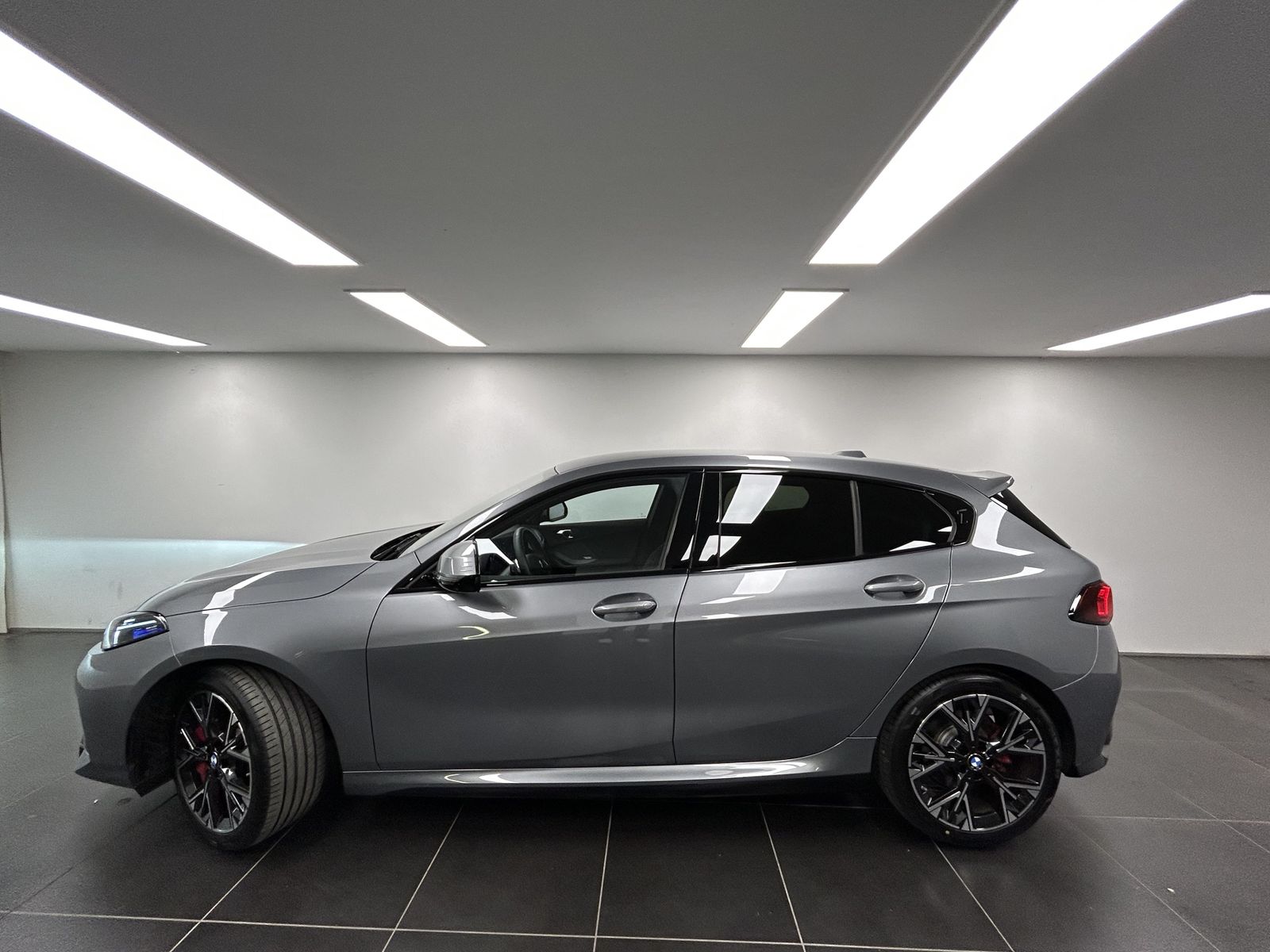 BMW 116 M Sportpaket Pro Harman/Kardon Head-Up DAB L imagem 2