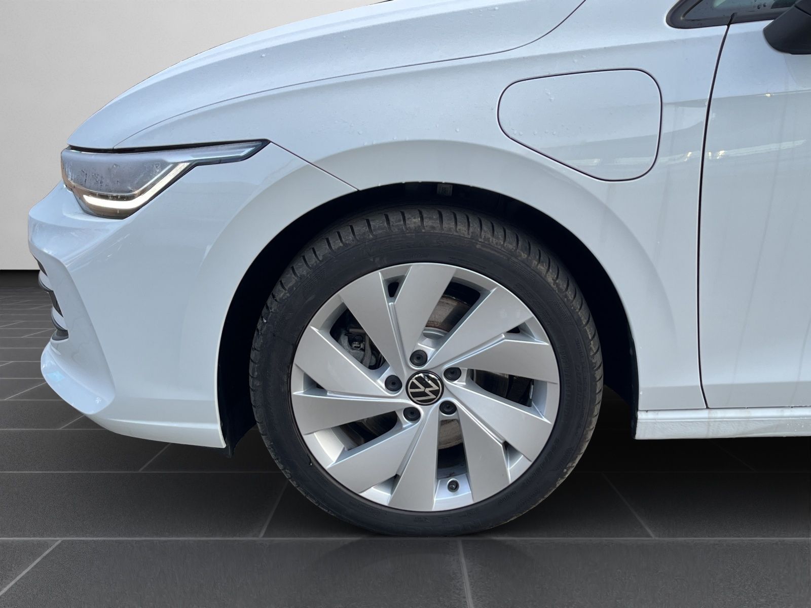 Volkswagen Golf - Bild 9