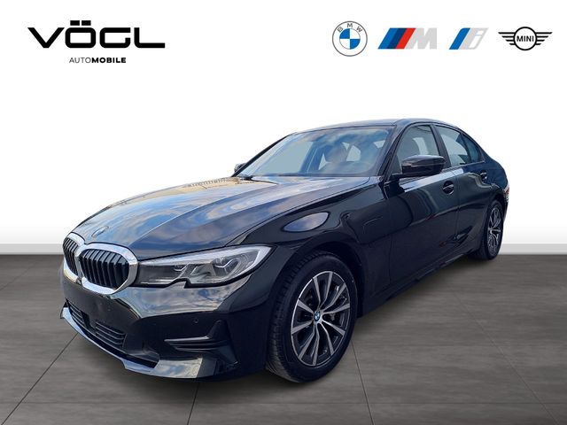 BMW 330e xDrive Limousine