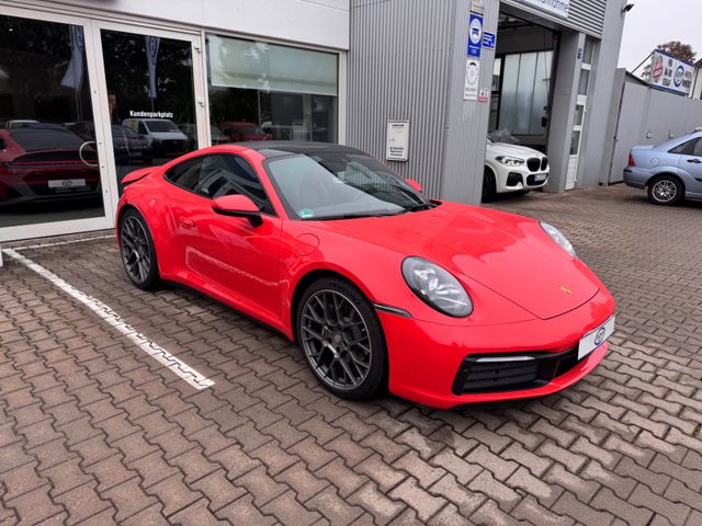 PORSCHE 992 Carrera Coupé Carrera