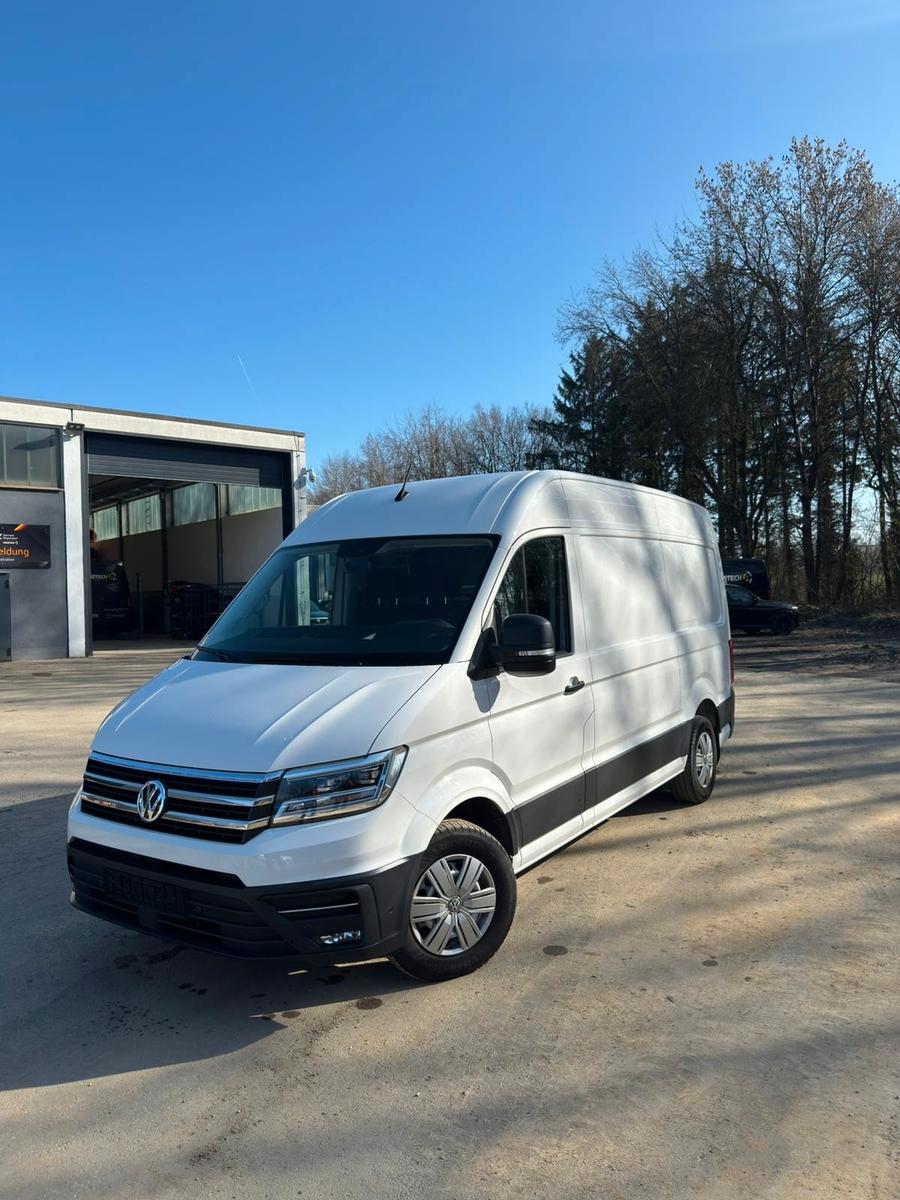 Volkswagen Crafter Kasten Kasten 30 mittellang Hochdach FWD