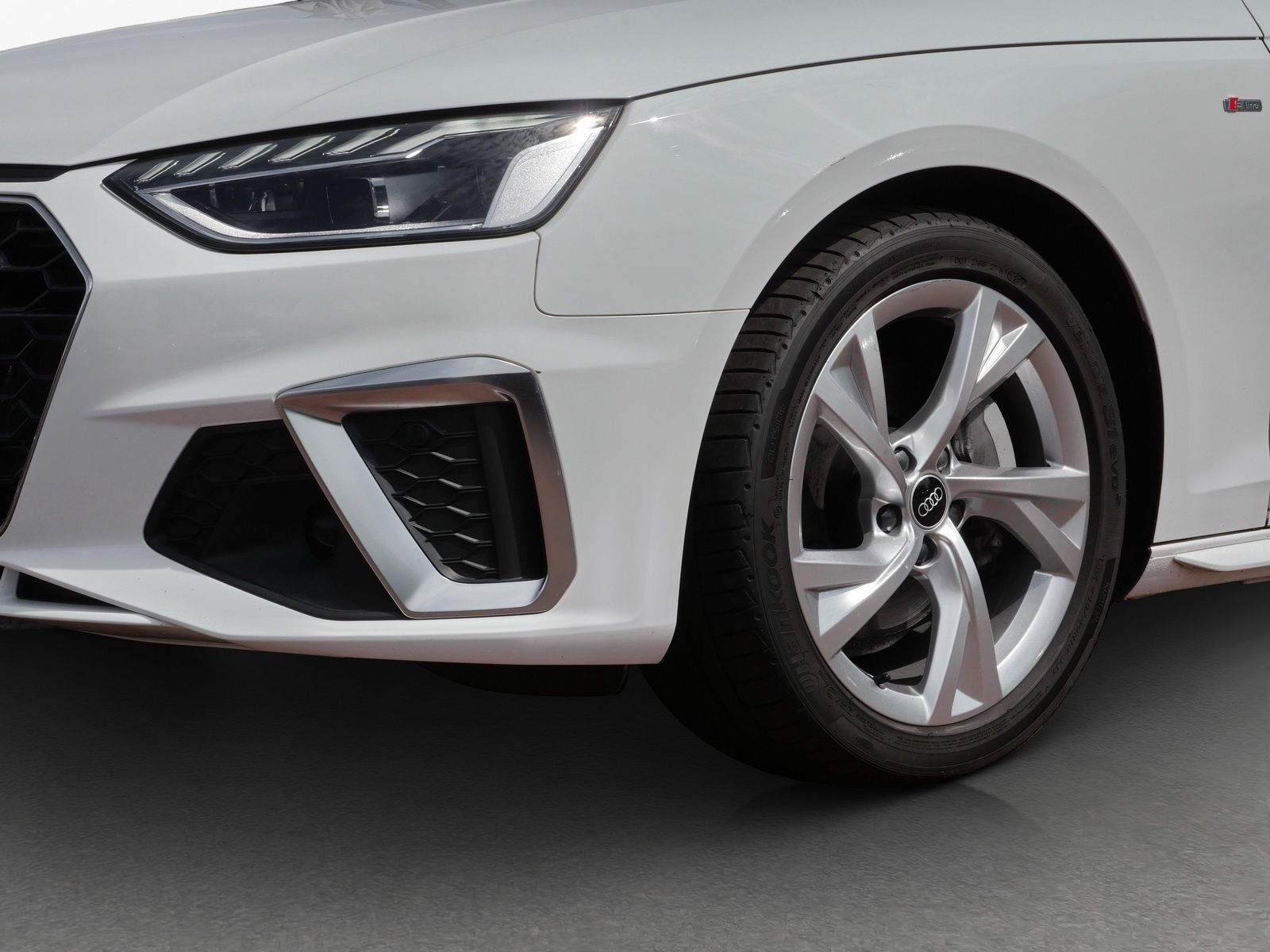 Audi A4 - Bild 13