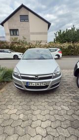 Opel Astra 1.8 Elegance Elegance - Opel Astra aus 2005: Elegance