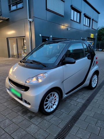 Smart Fortwo Passion 1.0 62KW 84PS Servo Z...