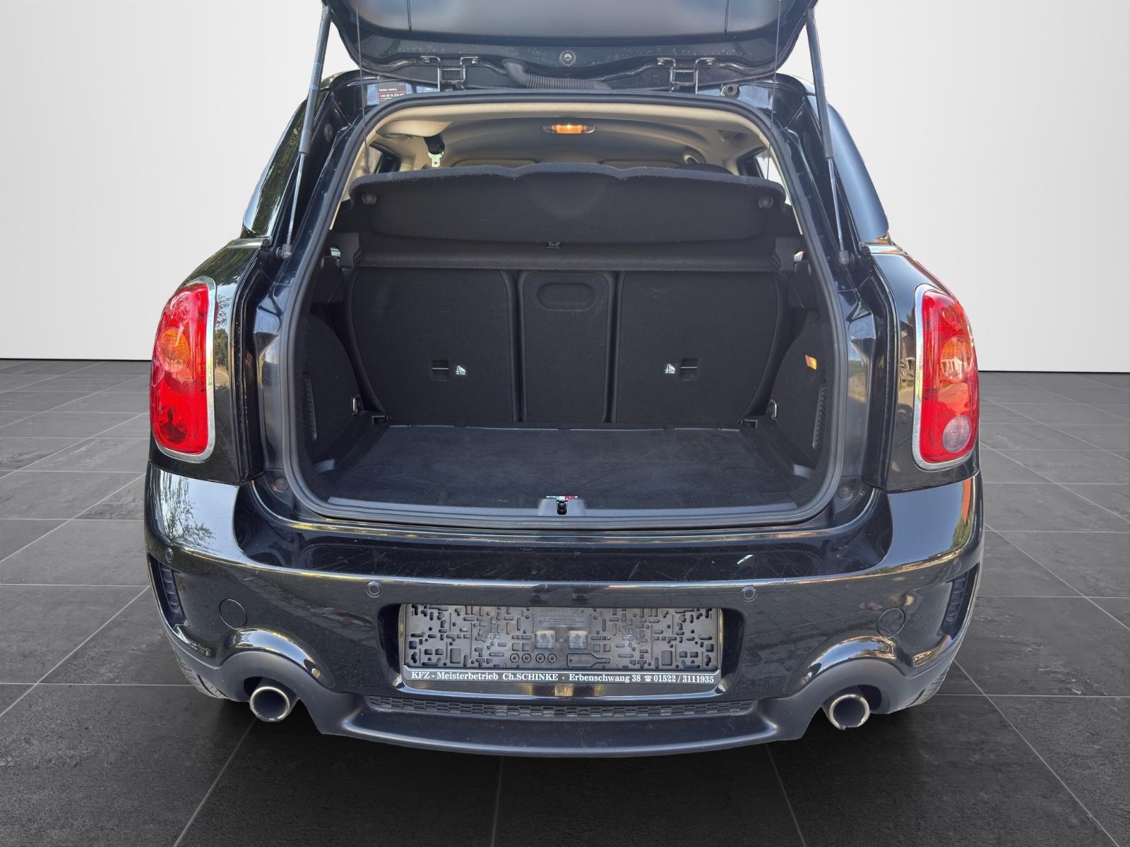 MINI Countryman S (Cooper)