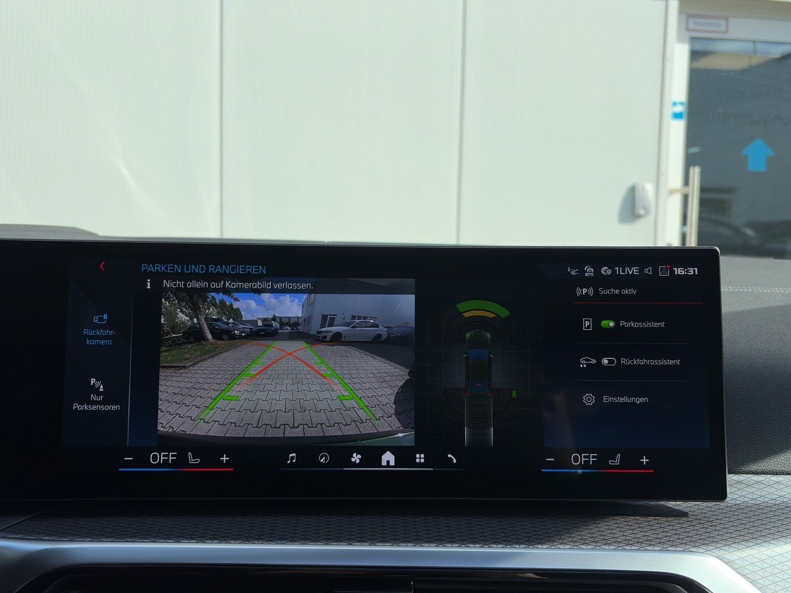 BMW i4 - Bild 30